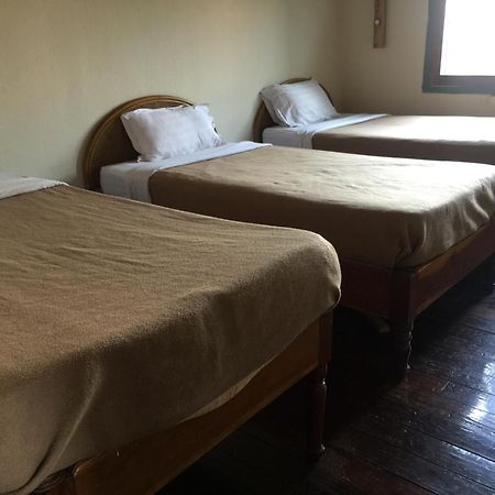 Vanvisa Guesthouse Луанг Прабанг Екстериор снимка