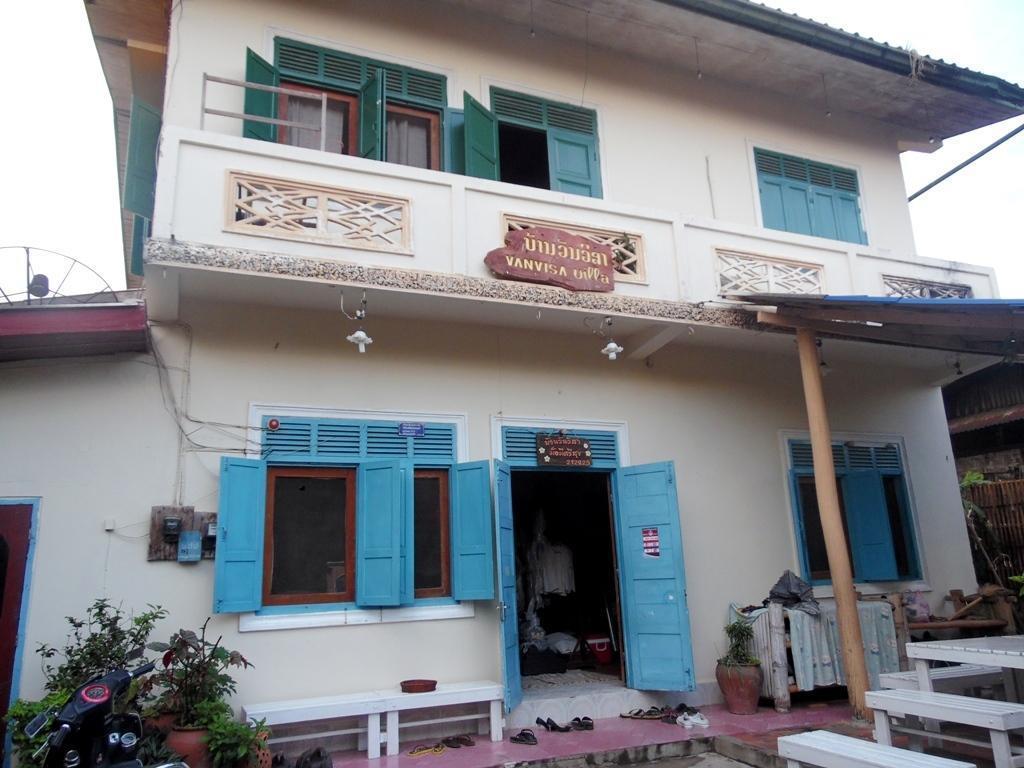 Vanvisa Guesthouse Луанг Прабанг Екстериор снимка
