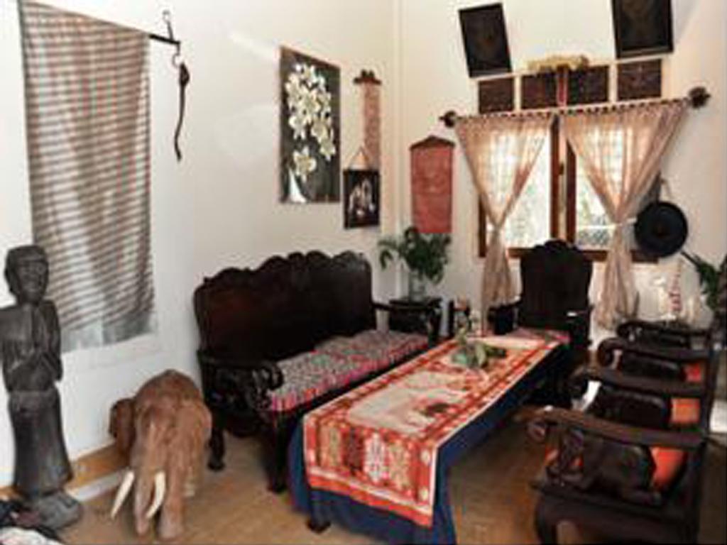 Vanvisa Guesthouse Луанг Прабанг Екстериор снимка