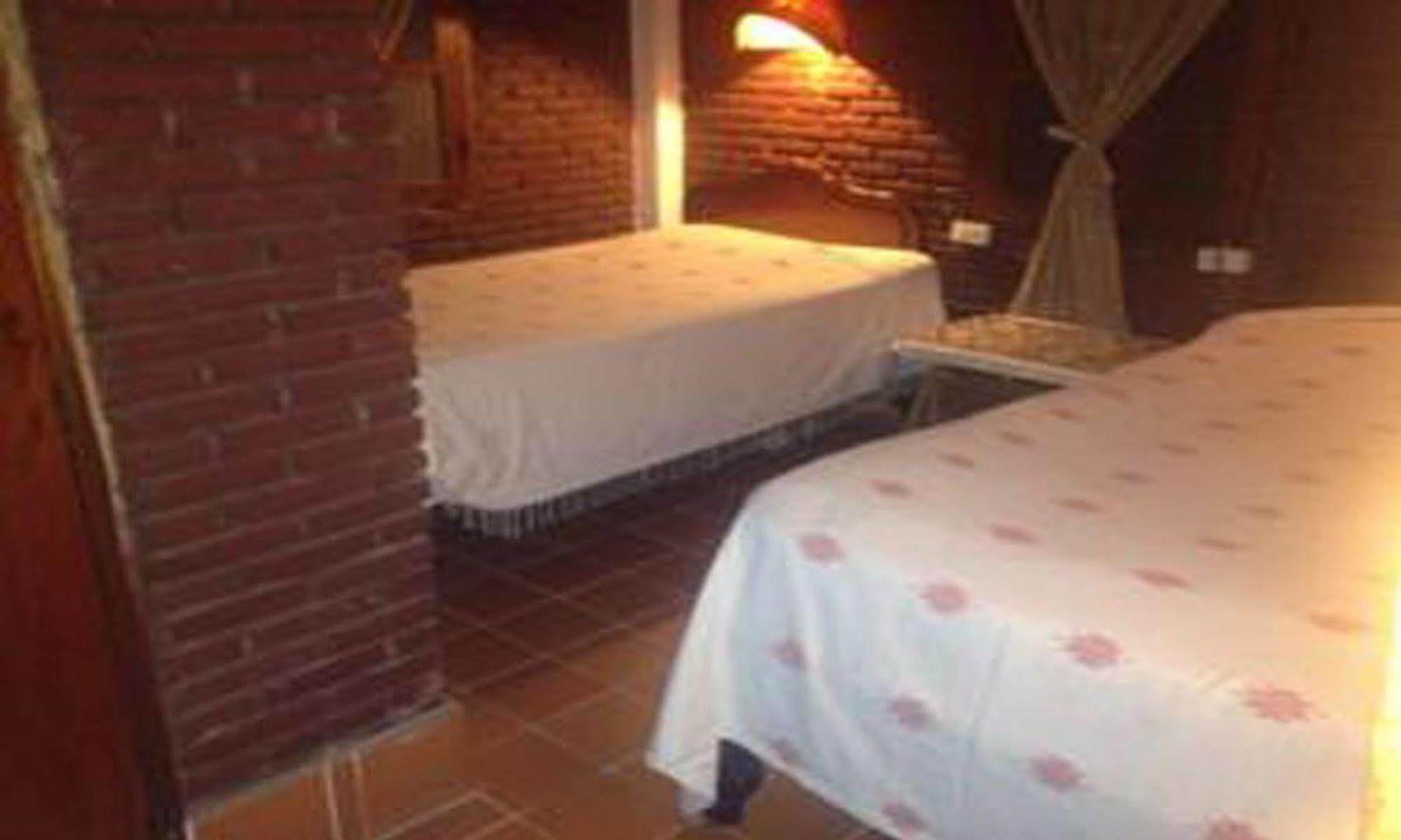 Vanvisa Guesthouse Луанг Прабанг Екстериор снимка