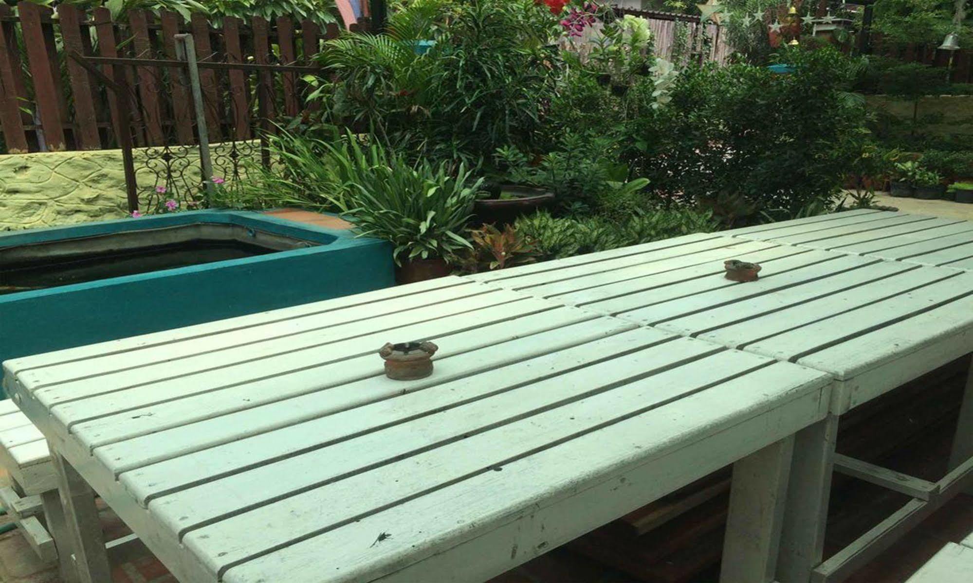 Vanvisa Guesthouse Луанг Прабанг Екстериор снимка